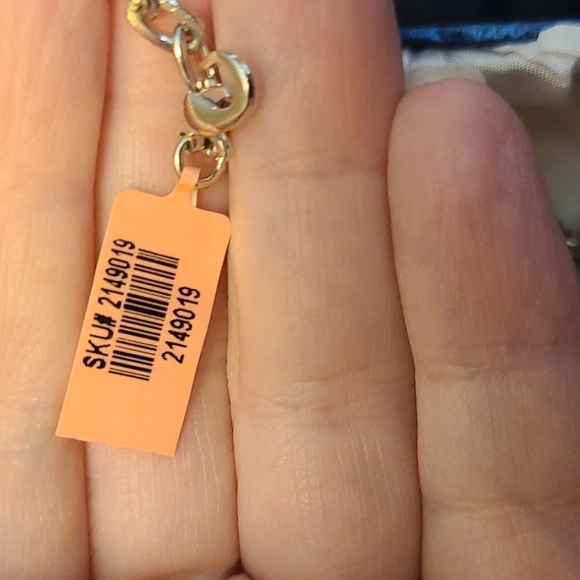 Necklace vintage nwt silver tone with faux stones - Picture 7 of 7